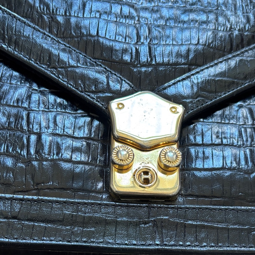 Vintage Frenchy of California Leather Clutch with Removable Strap! Very Chic! - Picture 3 of 13
